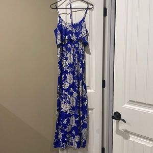 Maternity maxi dress